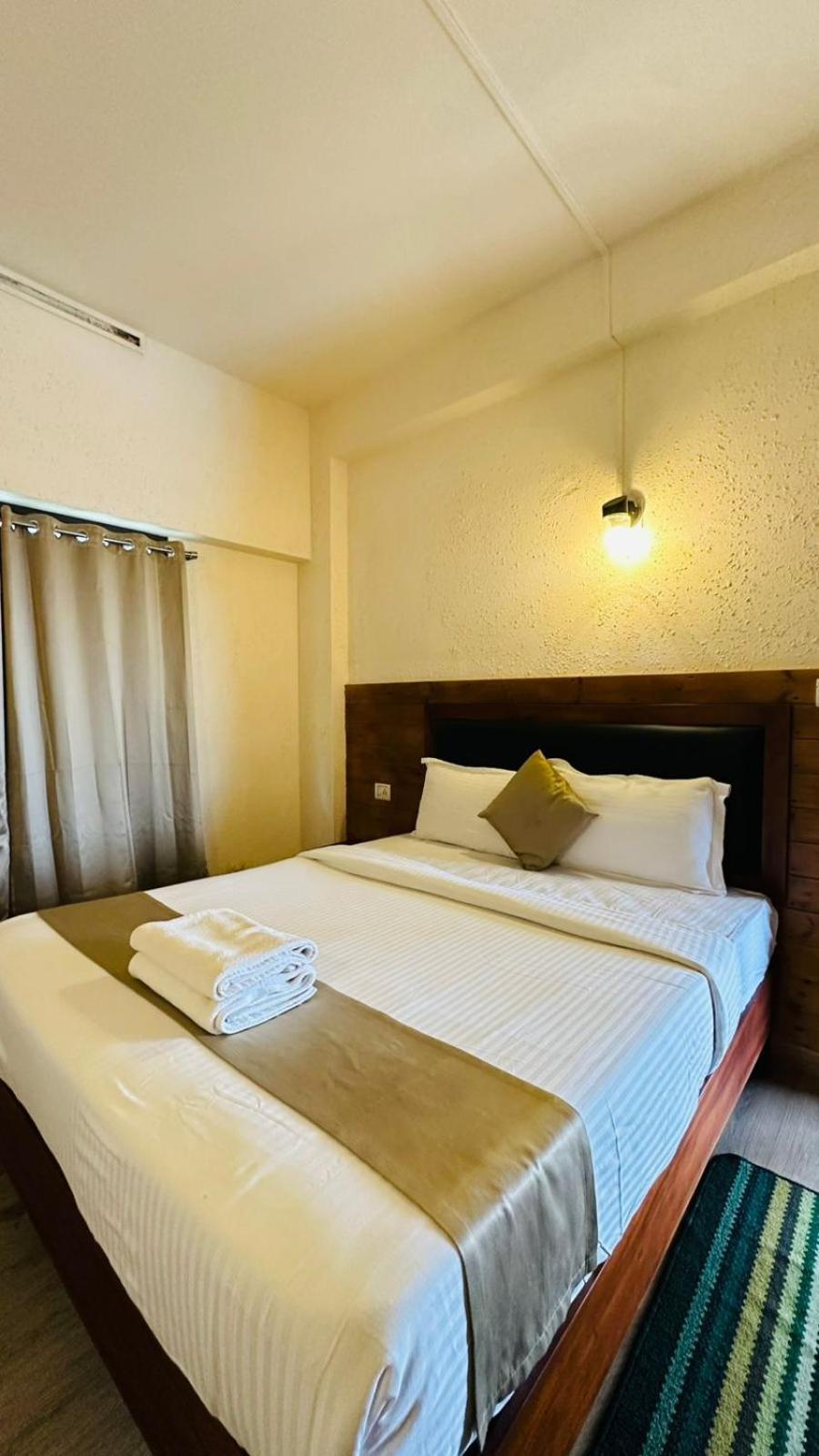 Wild Elephant Resort Kallar Vattiyar Exterior foto