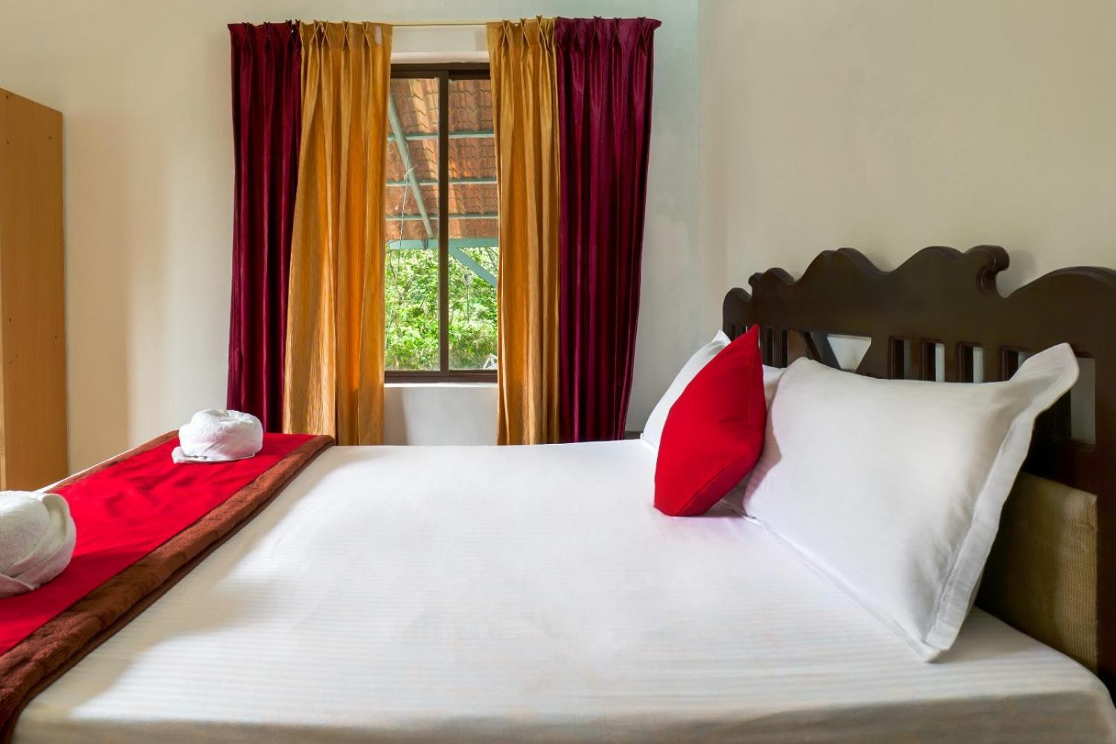 Wild Elephant Resort Kallar Vattiyar Exterior foto