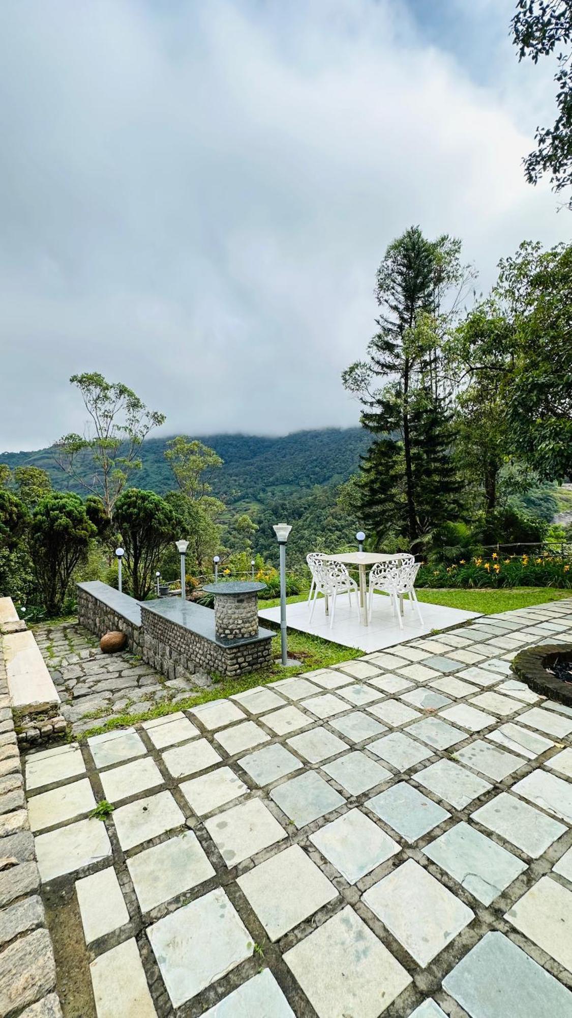 Wild Elephant Resort Kallar Vattiyar Exterior foto