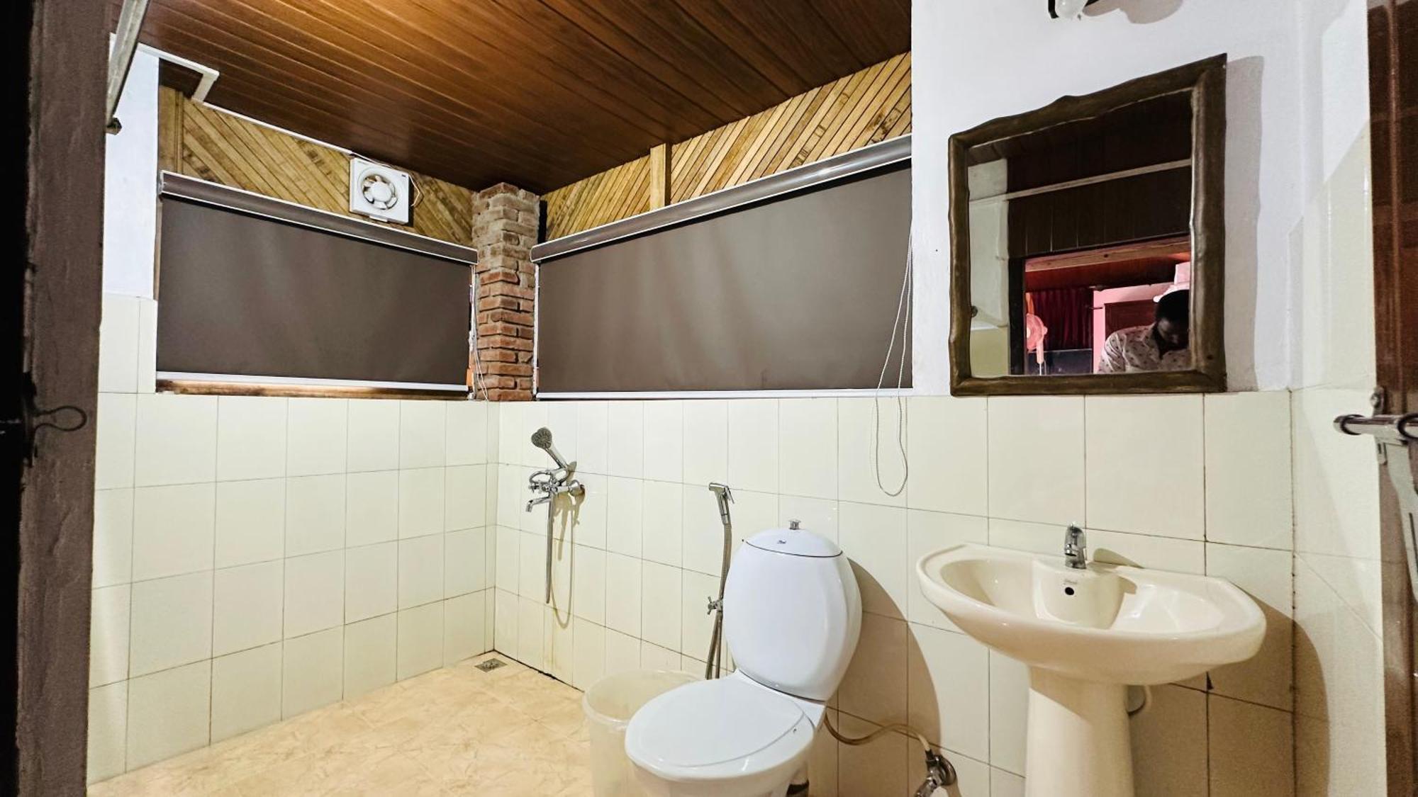 Wild Elephant Resort Kallar Vattiyar Exterior foto