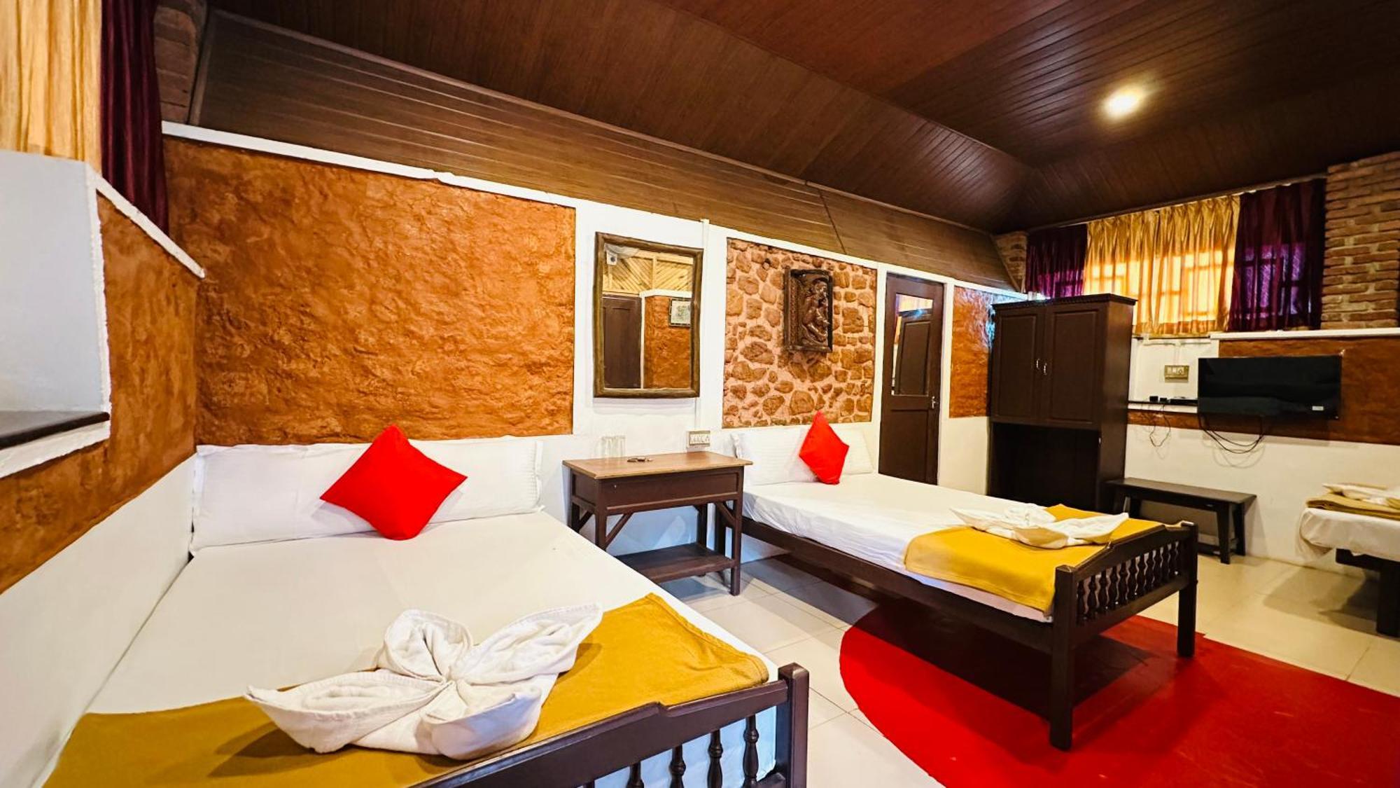Wild Elephant Resort Kallar Vattiyar Exterior foto