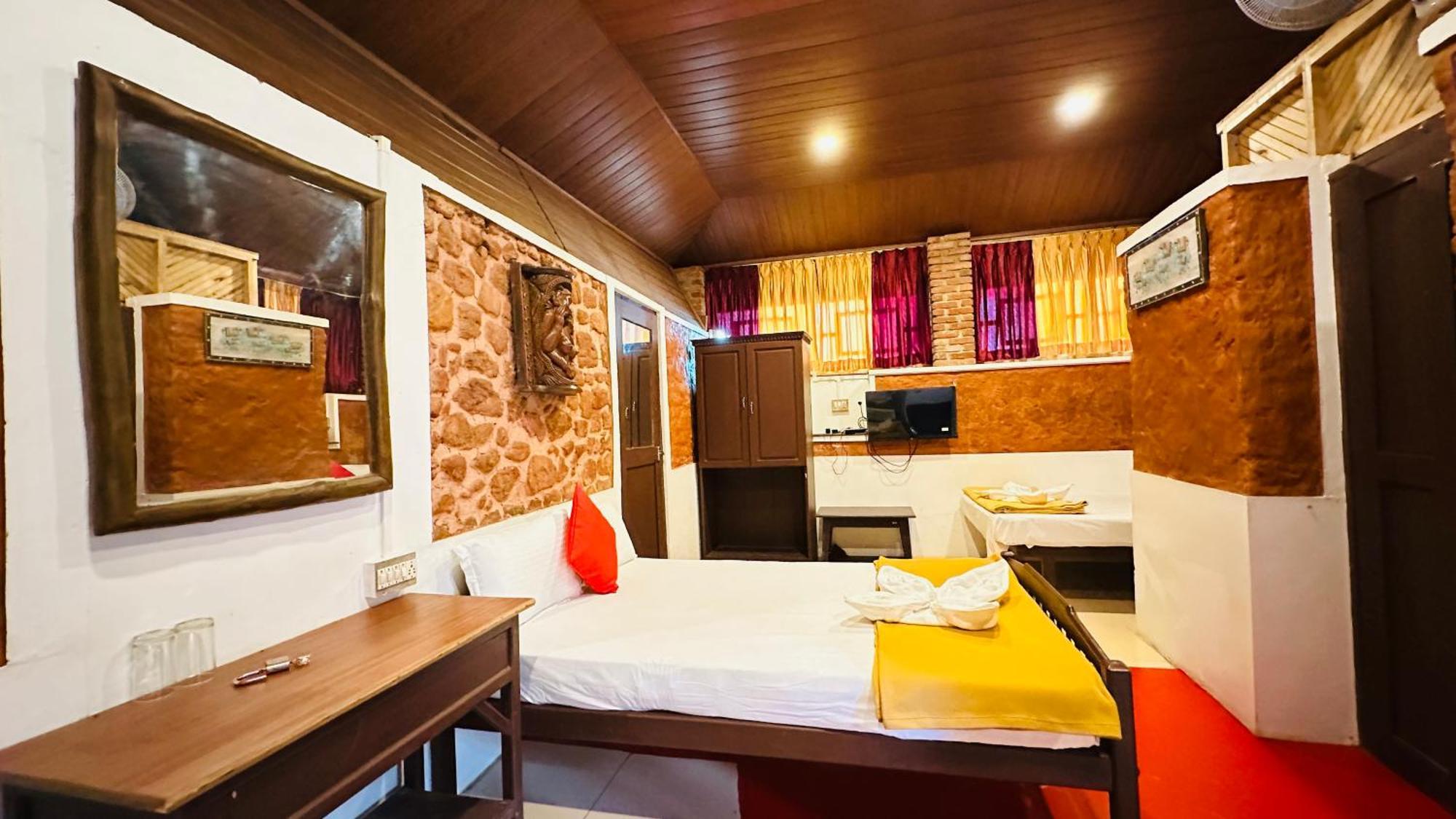 Wild Elephant Resort Kallar Vattiyar Exterior foto