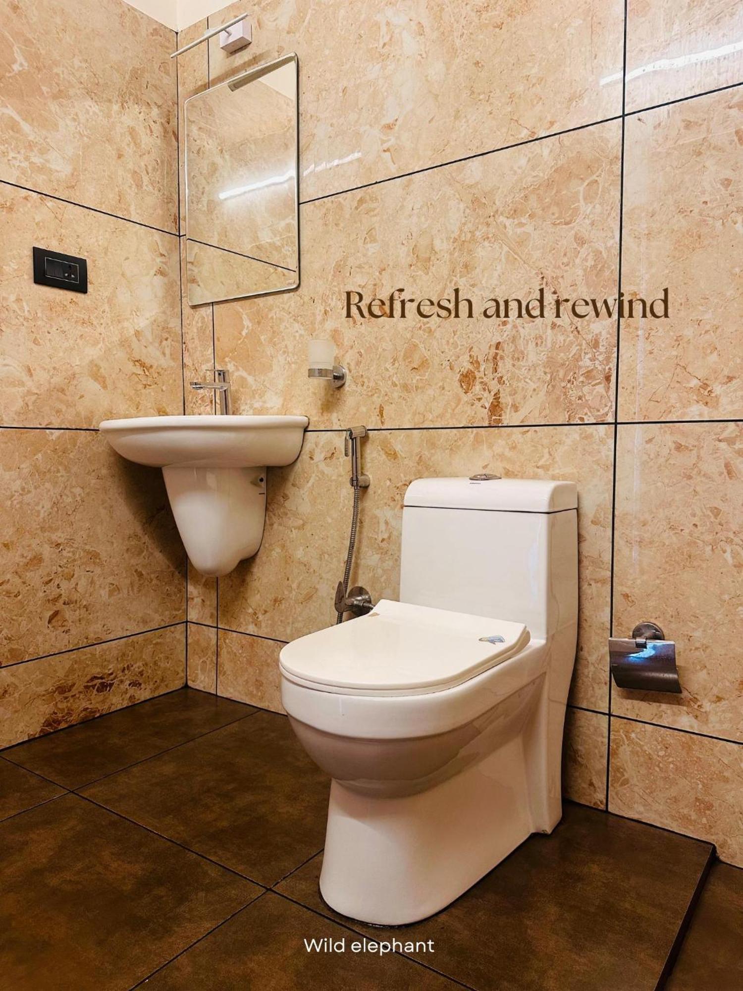 Wild Elephant Resort Kallar Vattiyar Exterior foto